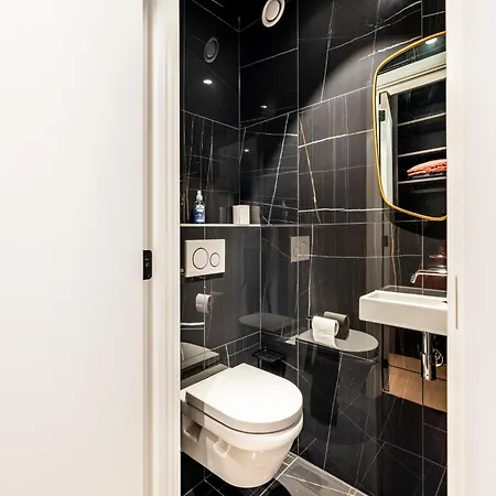 Ferrel Eerste קוקסיידה